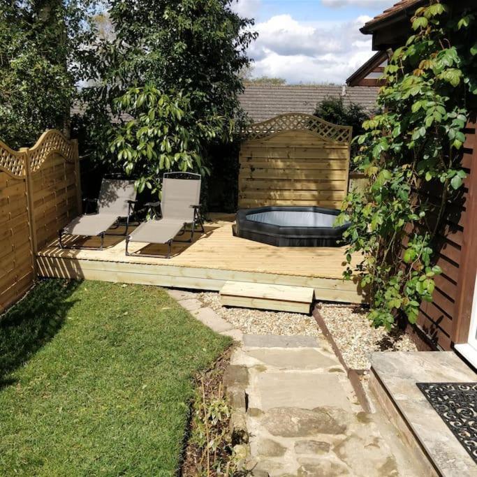 Villa The Retreat Chelwood Gate Exterior foto